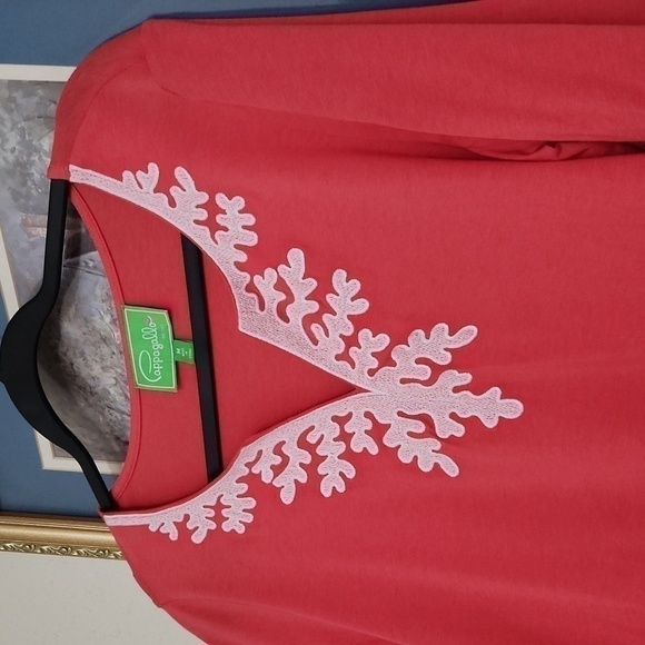 Coral top size M mid sleeve Coastal Lagenlook contemporary Artsy vacation - Picture 2 of 8
